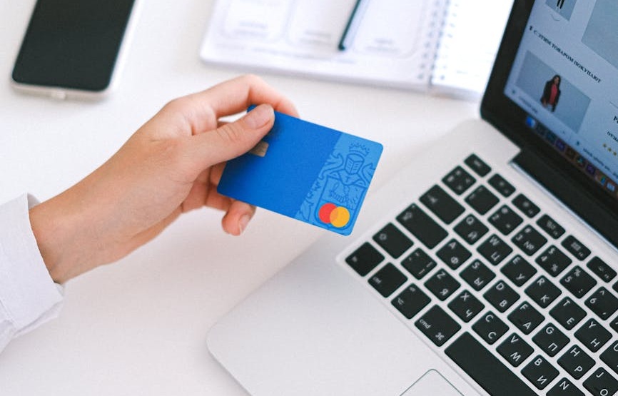 Tworzenie sklepu internetowego PrestaShop Tworzenie sklepu internetowego PrestaShop
