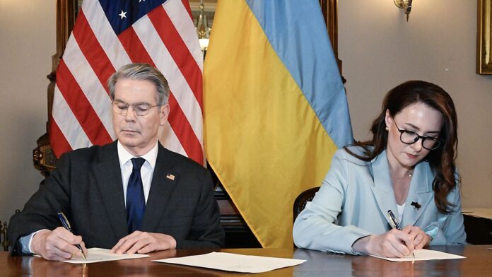 Ukraine and the US Sign Economic Partnership Agreement Ukraine and the US Sign Economic Partnership Agreement