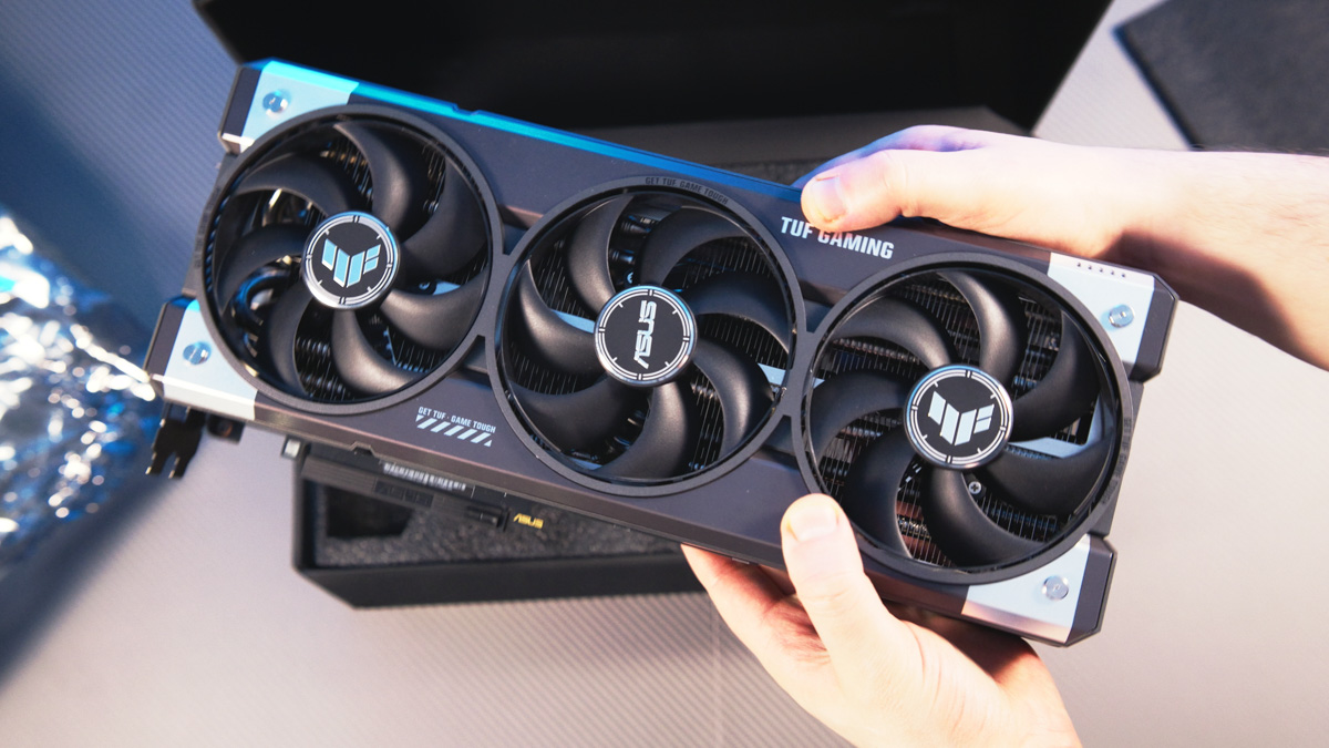 ASUS TUF RTX 5080 16GB OC ASUS TUF RTX 5080 16GB OC