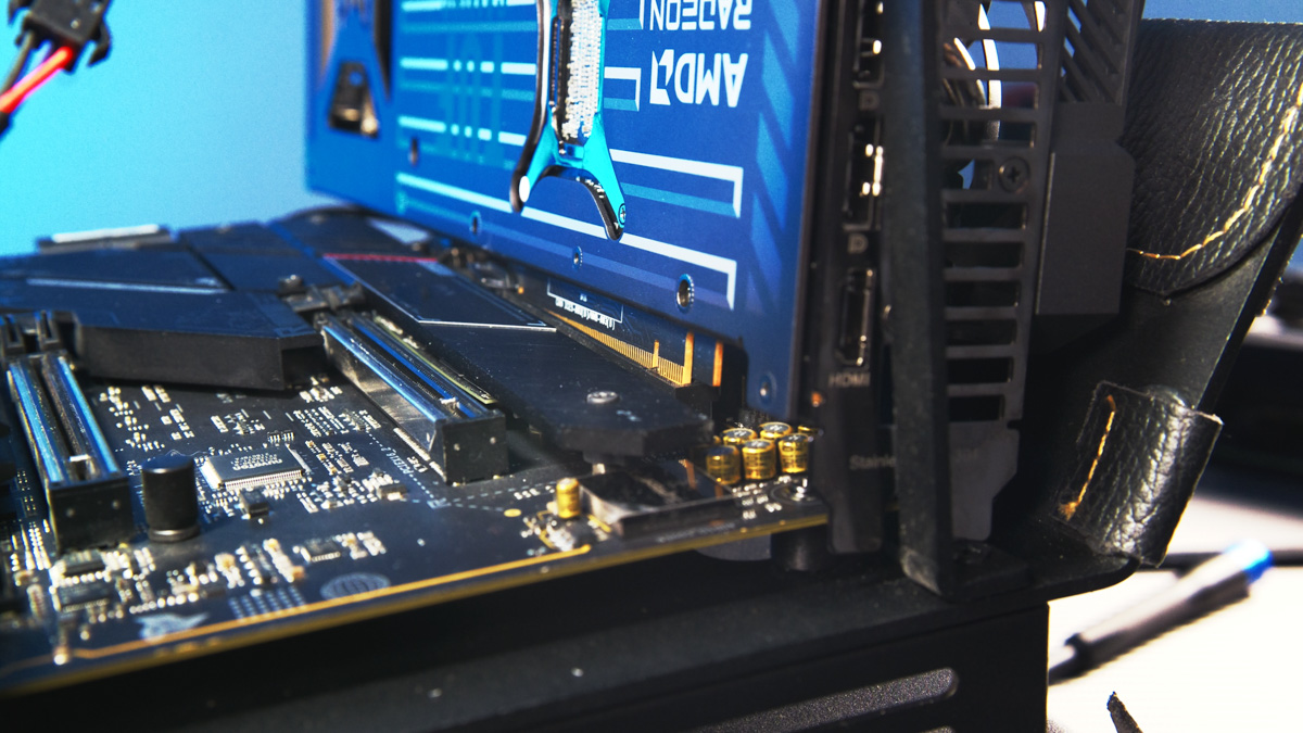 ASUS TUF RTX 5080 16GB OC ASUS TUF RTX 5080 16GB OC