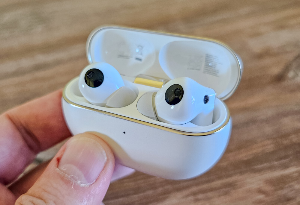 Huawei FreeBuds Pro 4 Huawei FreeBuds Pro 4
