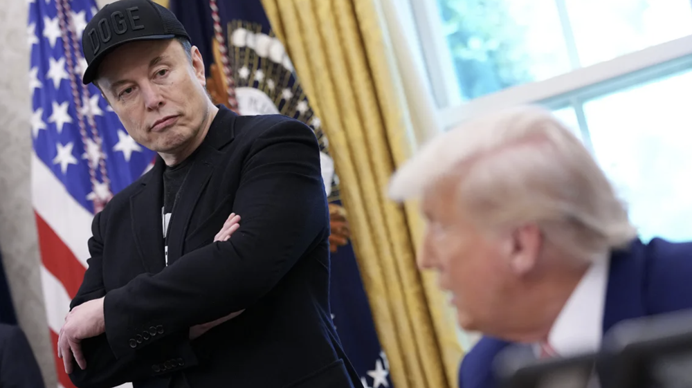 Musk vs Trump Musk vs Trump