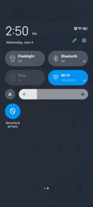 ZTE Nubia V70