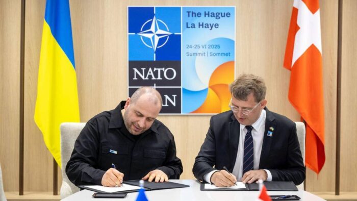 Україна і Данія спільно вироблятимуть далекобійні дрони та ракети