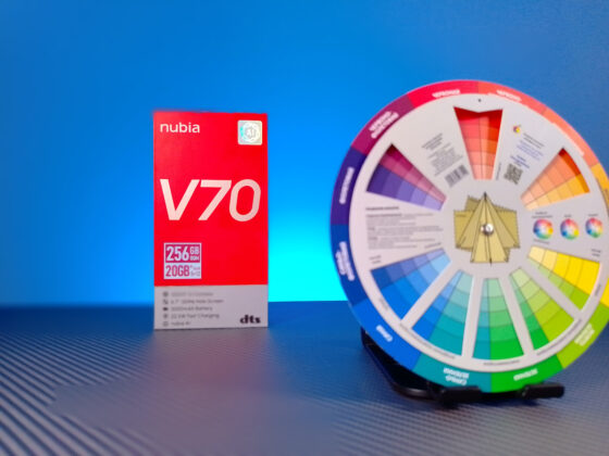 ZTE Nubia V70