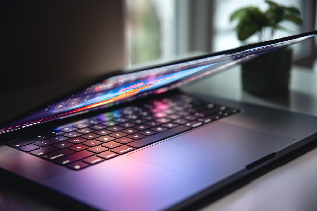 VPN vs Antywirus – dlaczego jedno nie zastąpi drugiego?