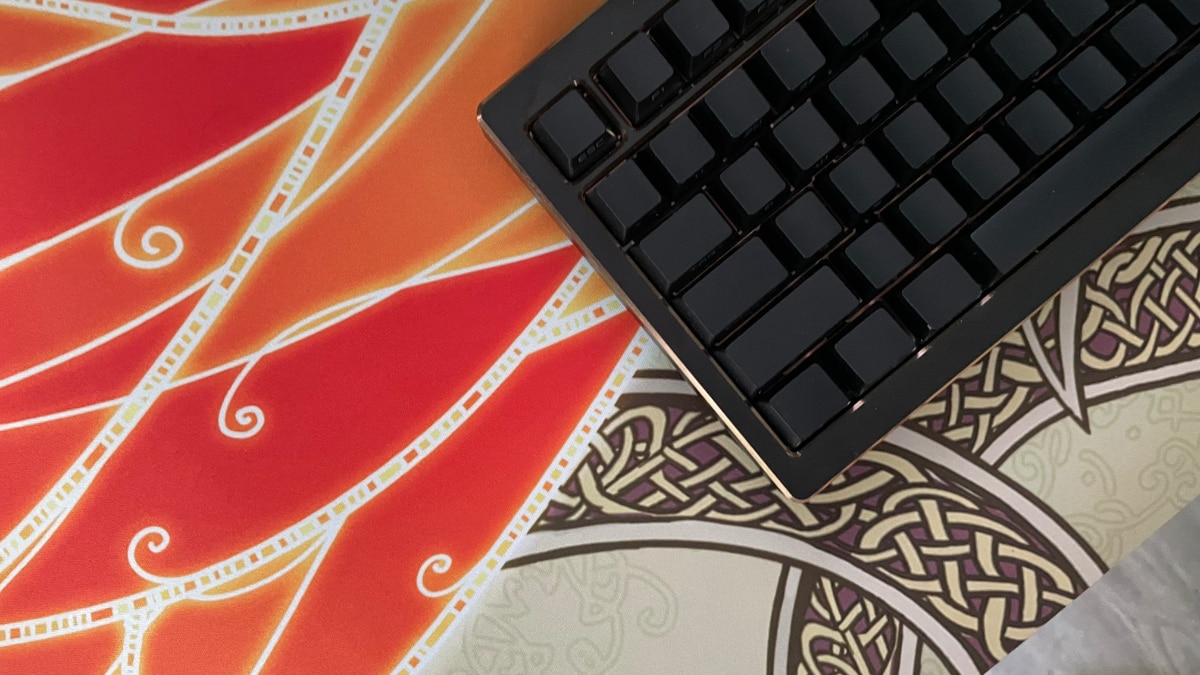 SteelSeries Counter-Strike 2 Dragon Lore Mouse and Mousepad SteelSeries Counter-Strike 2 Dragon Lore Mouse and Mousepad