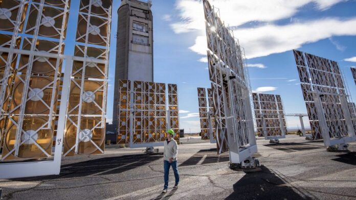 Heliostats at Sandia solar Heliostats at Sandia solar
