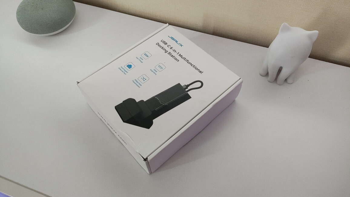 JSAUX 6-in-1 Multifunctional Docking Station
