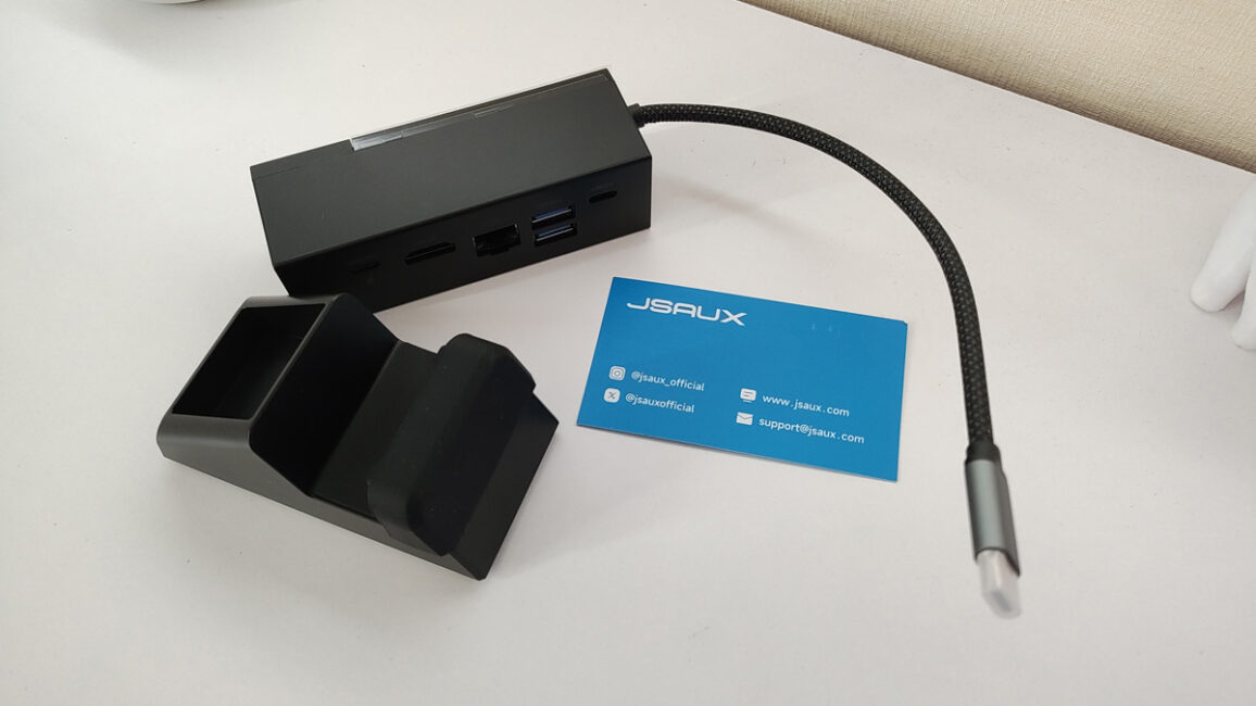 JSAUX 6-in-1 Multifunctional Docking Station