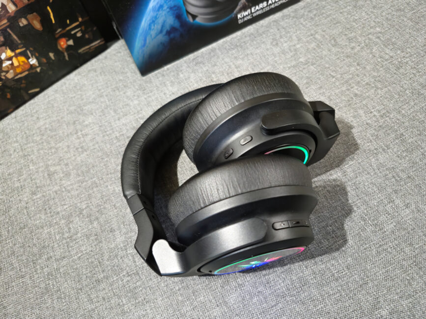 Kiwi Ears Aventus