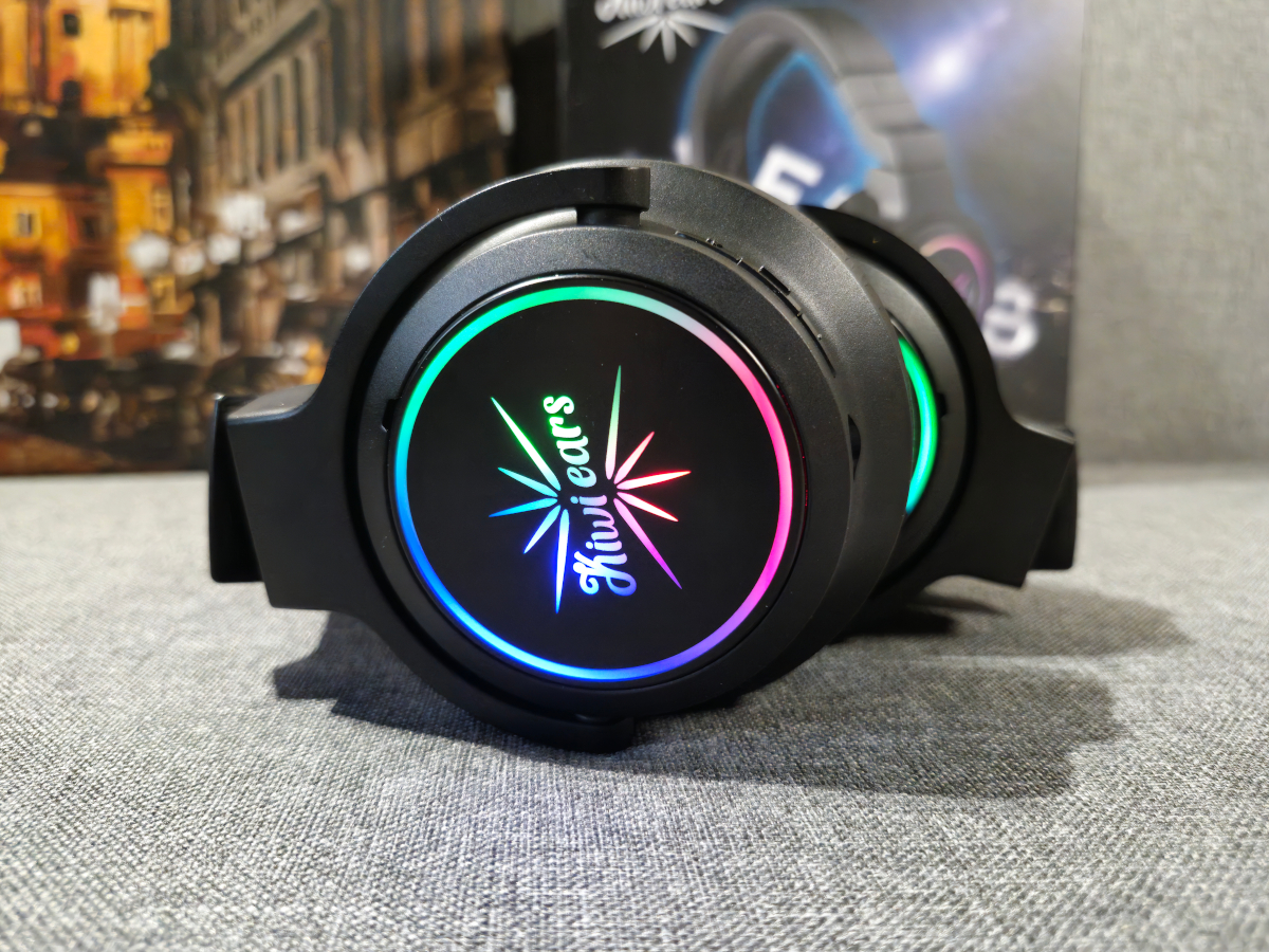 Kiwi Ears Aventus