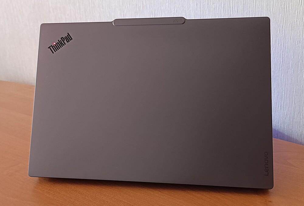 Lenovo ThinkPad X9 14 Aura Edition