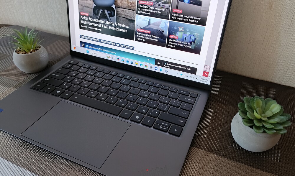 Lenovo ThinkPad X9 14 Aura Edition