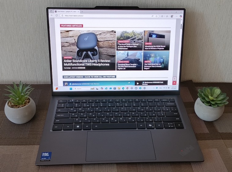 Lenovo ThinkPad X9 14 Aura Edition