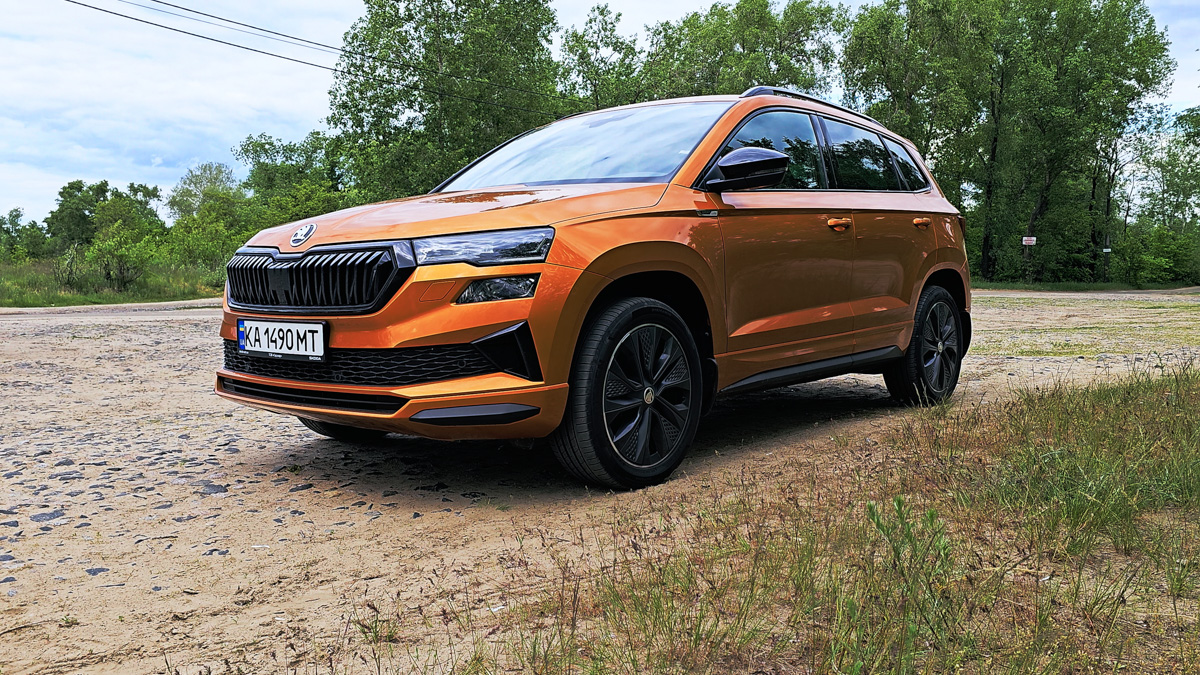 Škoda Karoq SportLine (2025) Test Drive