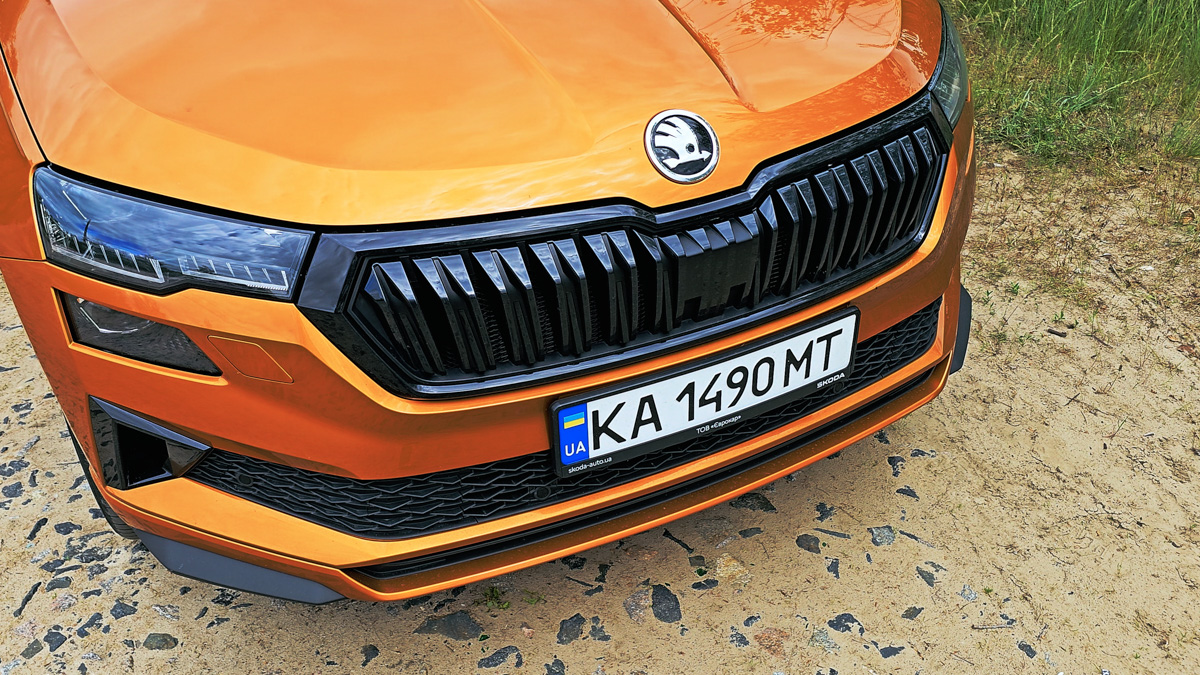 Škoda Karoq SportLine (2025) Test Drive