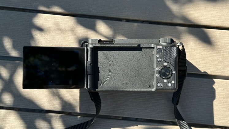 ZV-E10 II screen