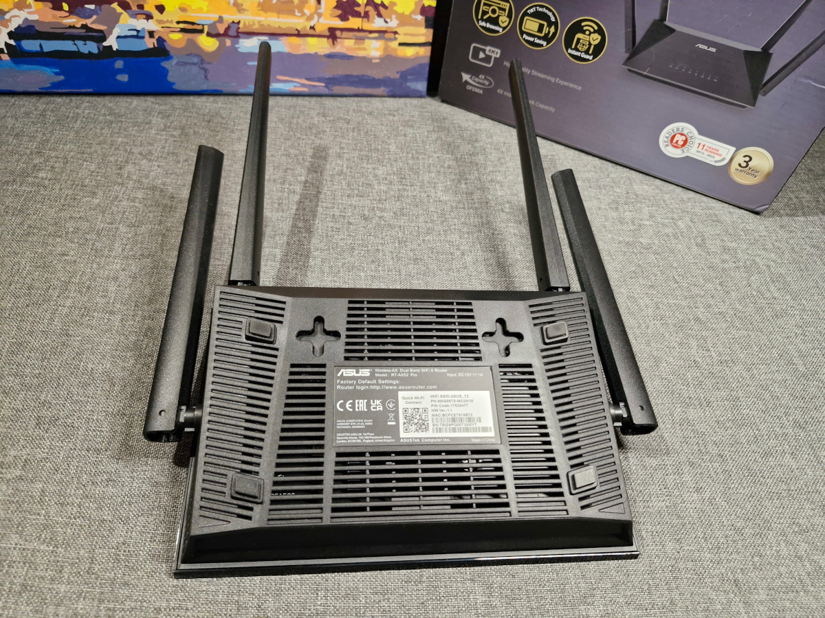 ASUS RT-AX52 Pro