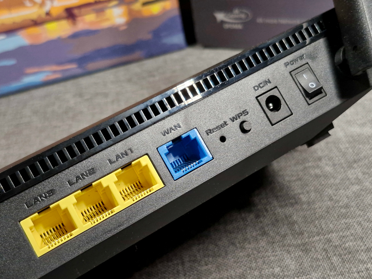 ASUS RT-AX52 Pro