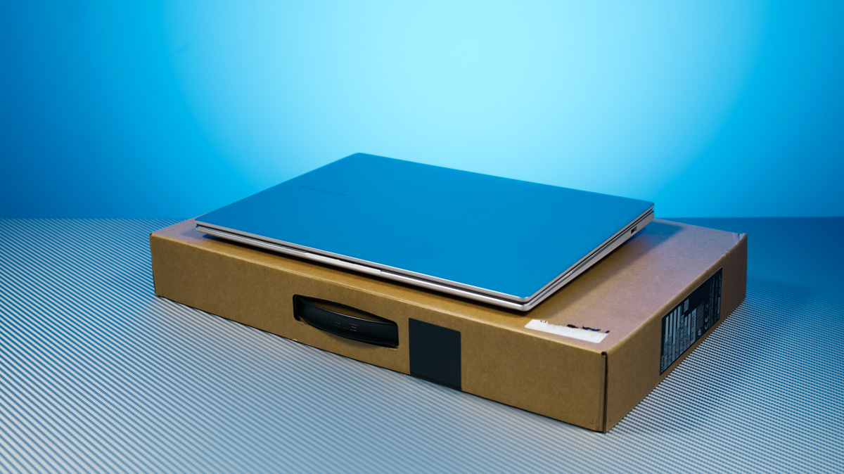 ASUS Vivobook 16 X1607Q ASUS Vivobook 16 X1607Q