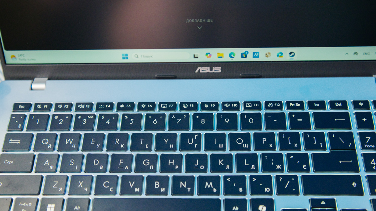 ASUS Vivobook 16 X1607Q ASUS Vivobook 16 X1607Q