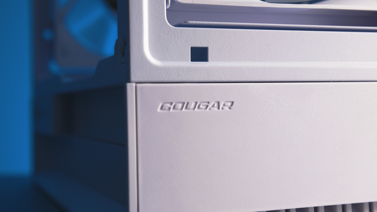 Cougar OmnyX Cougar OmnyX