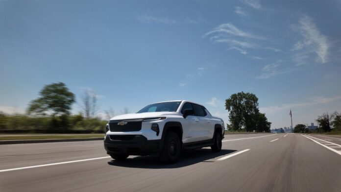 GM Chevy Silverado EV Work Truck GM Chevy Silverado EV Work Truck