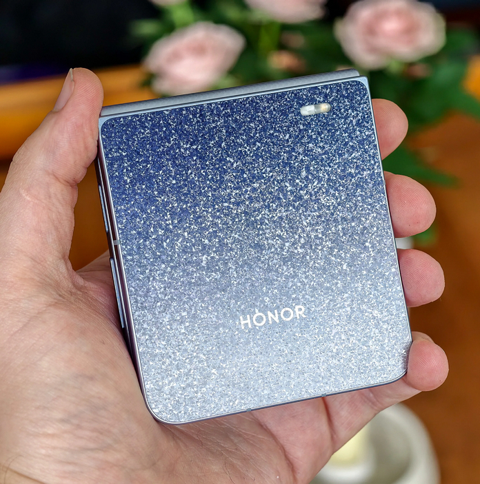 Honor Magic V Flip 2