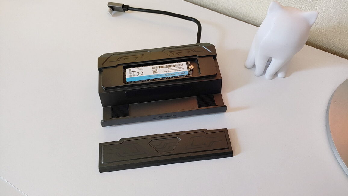 JSAUX 6-in-1 Docking Station with M.2 SSD