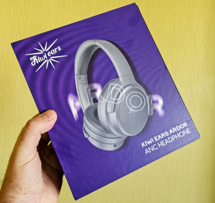 Kiwi Ears Ardor in the box
