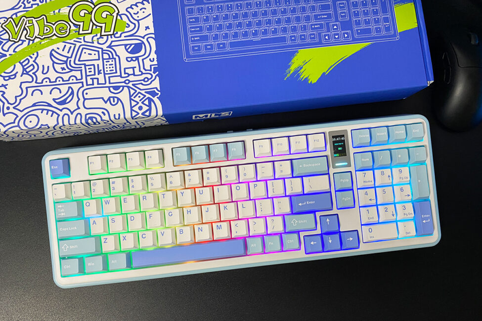 MechLands Vibe99 review: full format, hot swap and display - Root
