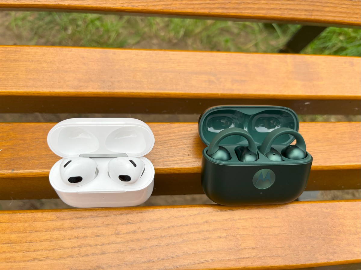 Motorola Moto Buds Loop