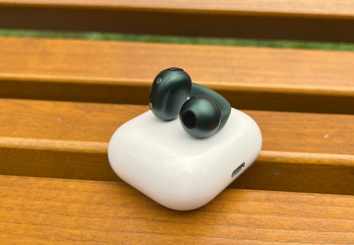 Motorola Moto Buds Loop