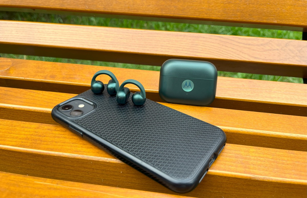 Motorola Moto Buds Loop