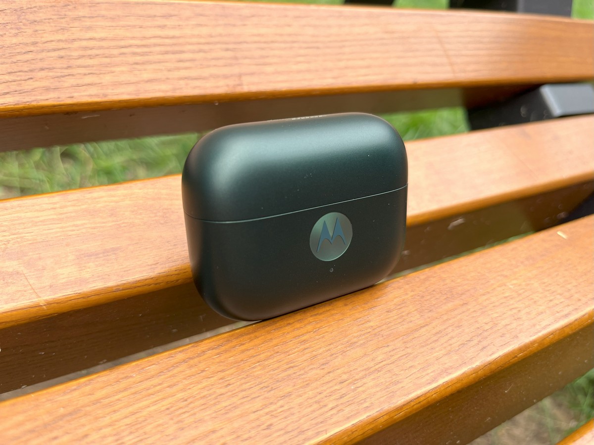 Motorola Moto Buds Loop