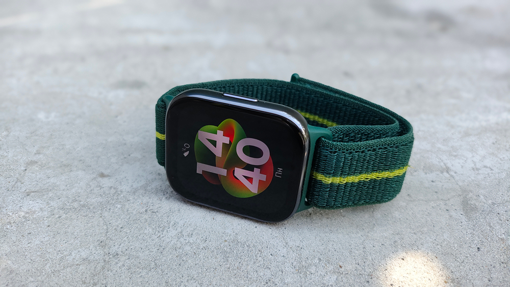 Moto Watch Fit