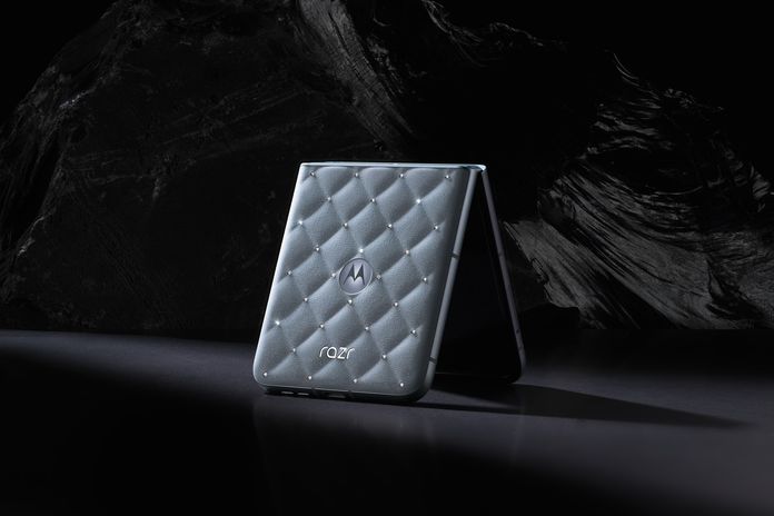Motorola x Swarovski Brilliant Collection