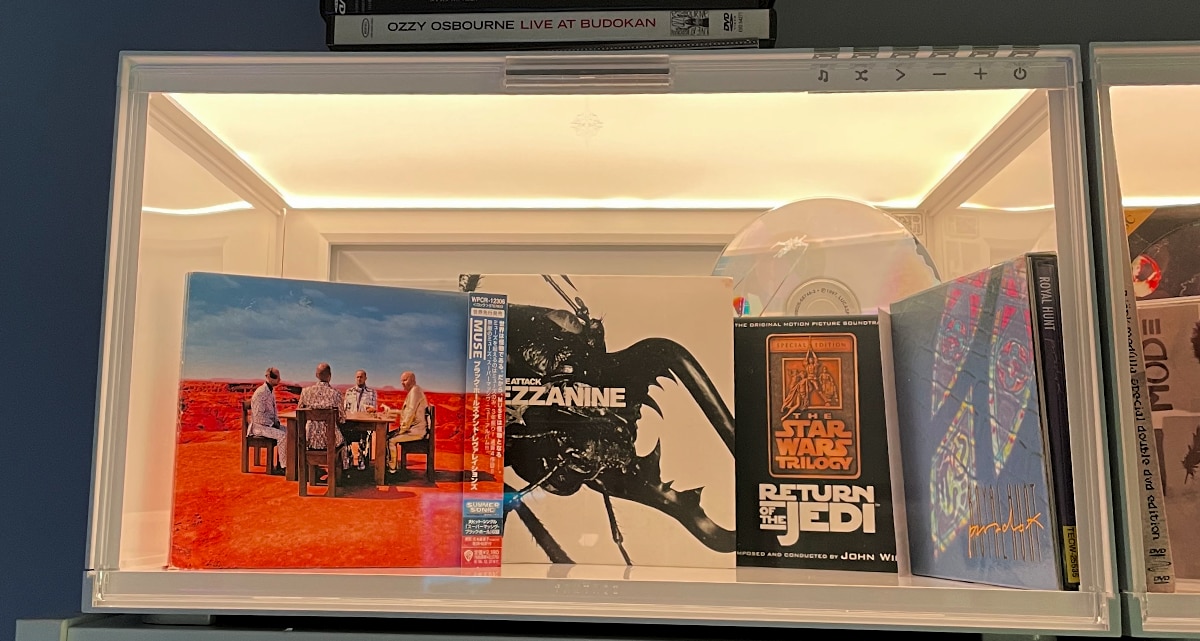 Nanoleaf x Fantaqi EXPO Smart LED Display Case Nanoleaf x Fantaqi EXPO