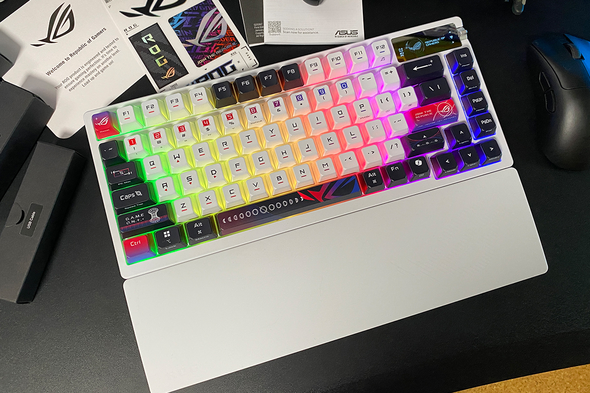 ASUS ROG Azoth X ASUS ROG Azoth X
