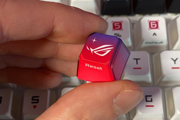 ASUS ROG Azoth X