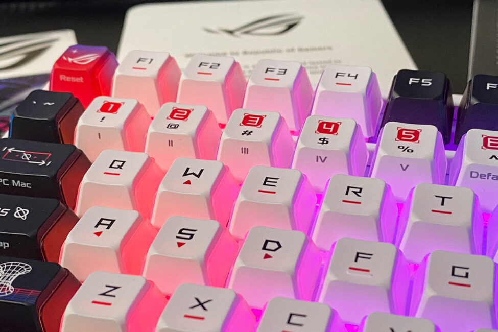ASUS ROG Azoth X
