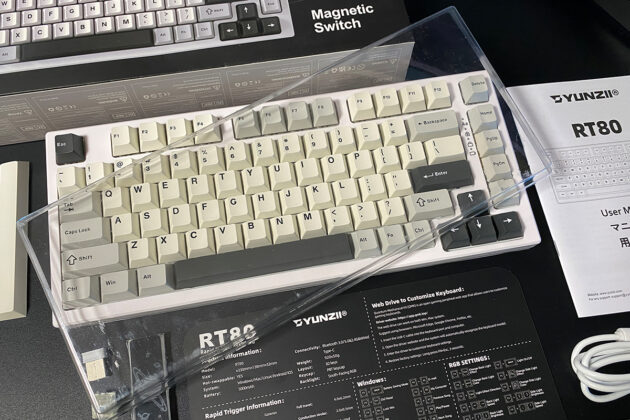 手頃な価格のレビュー YUNZII RT8ワイヤレスキーボード - Root