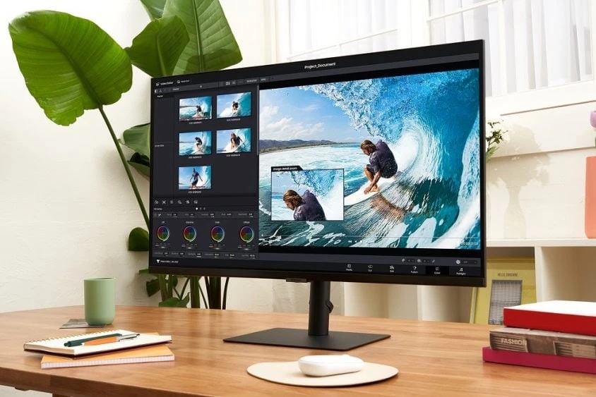 Samsung ViewFinity 37" Samsung ViewFinity 37"