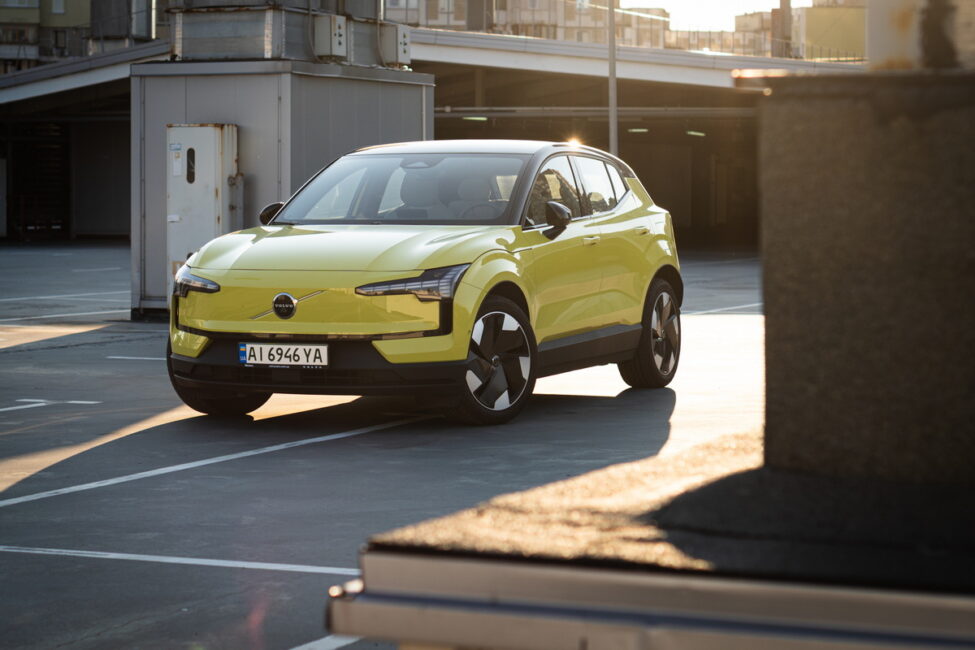Volvo EX30
