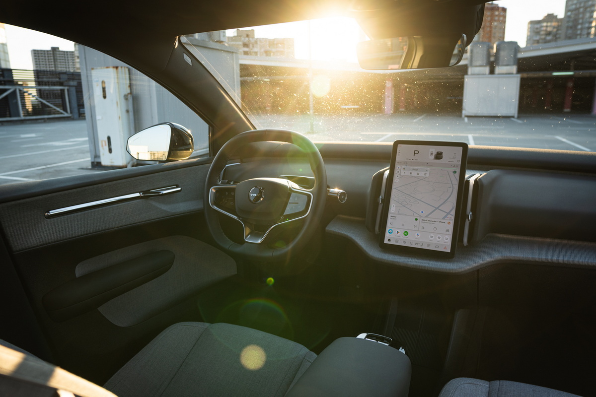 Volvo EX30