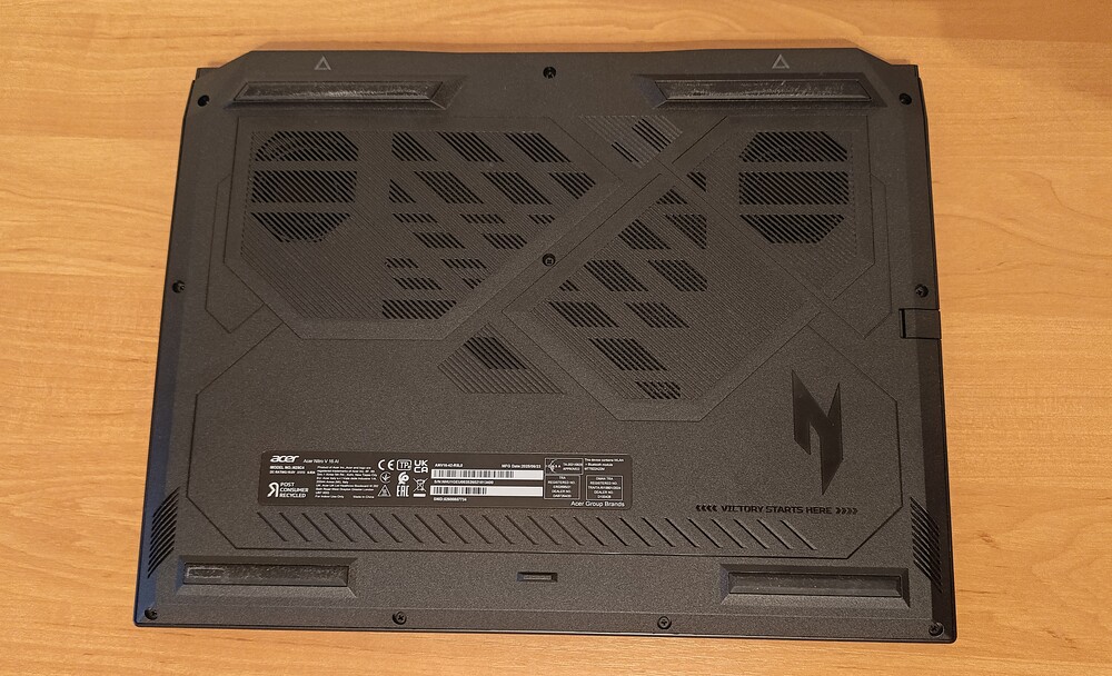 Acer Nitro V 16 AI Acer Nitro V 16 AI