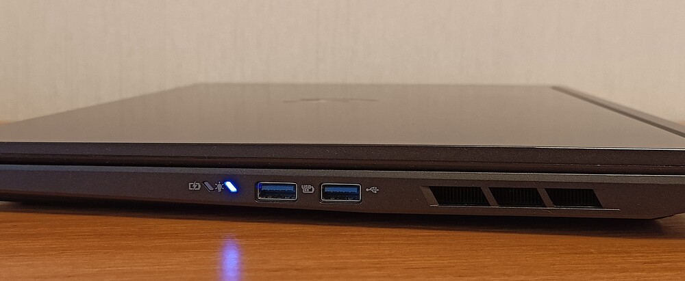 Acer Nitro V 16 AI Acer Nitro V 16 AI