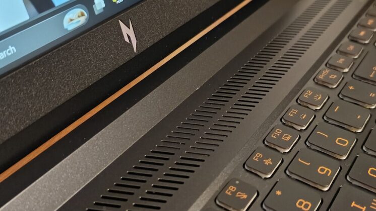 Acer Nitro V 16 AI