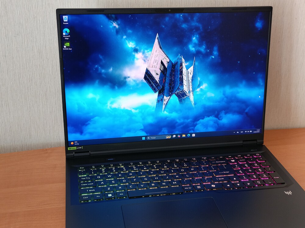 Acer Predator Helios Neo 18 AI 